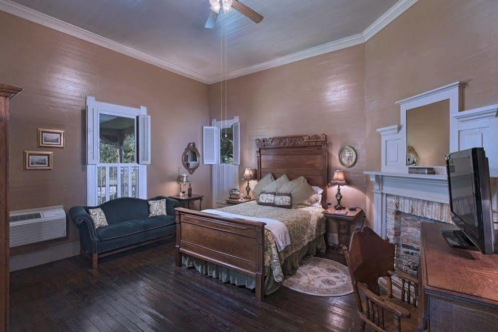 Inn On The Creek Salado 外观 照片
